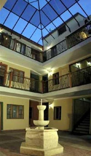 Hotel Cima Argentum Potosí Exteriör bild